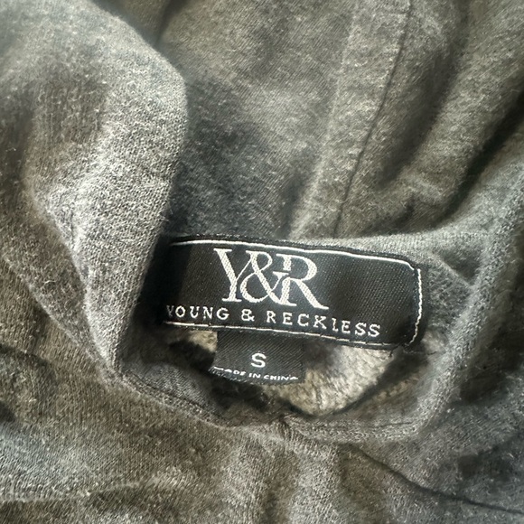Young and Reckless Gray and White Hoodie Size Small - Picture 3 of 4